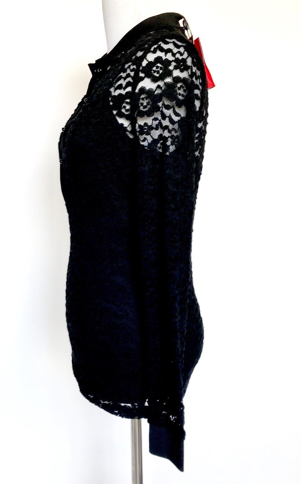 Carolina Herrera Black Lace Top. NWT Retail $325 Price $149 Size XS