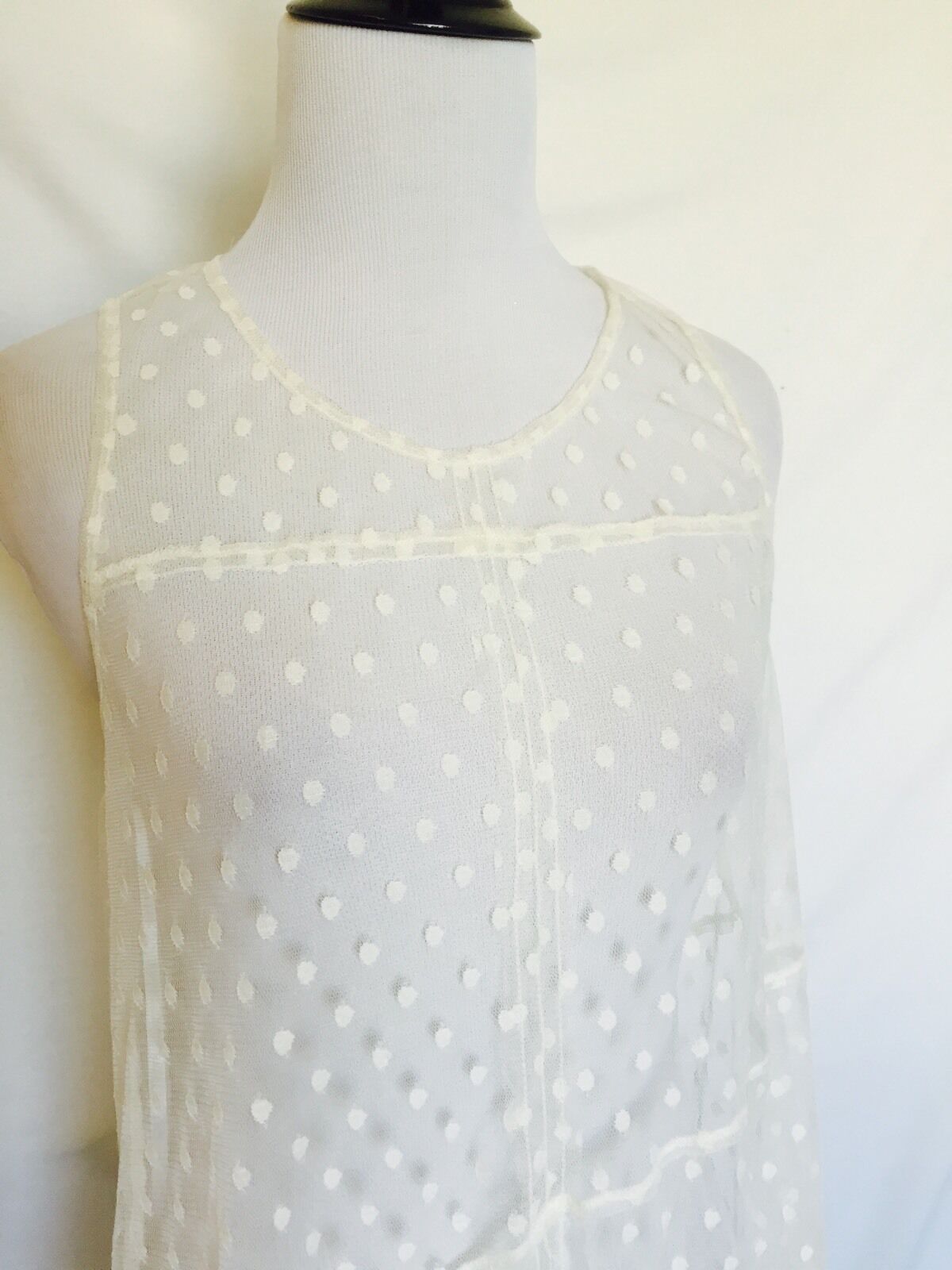 BCBGeneration Cream Spot Net Top NWT Size M Retail $88 Price $38