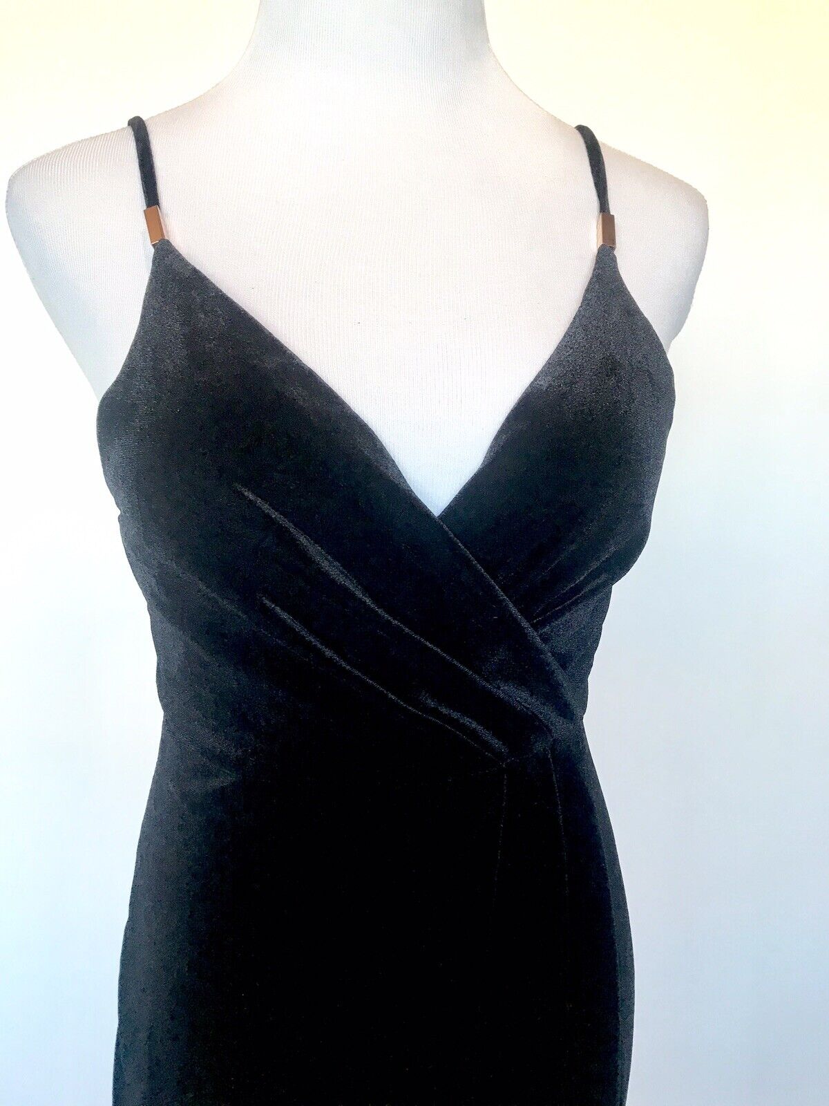 Aqua NWT Dress Black Velveteen Wrap Dress S Retail $128 Price  $45