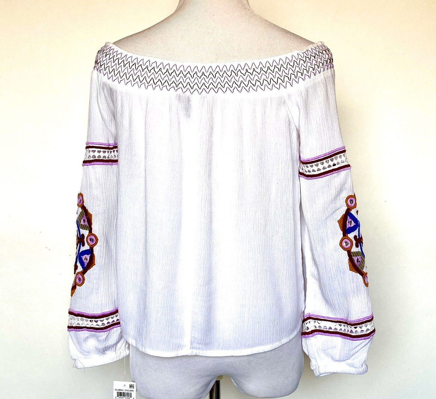 INC White Off Shoulder Embroidered Boho Top PP Retail $89 Price $24 NEW