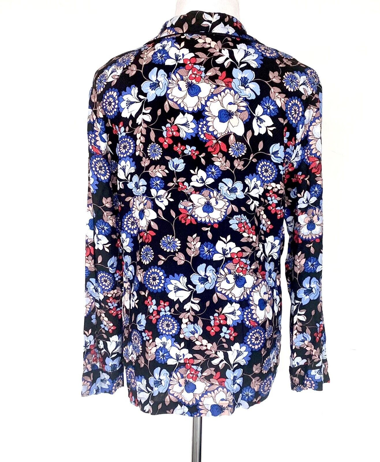 Beltaine Floral Black Piped Edge Blouse Retail $148 Price $38 S NWT