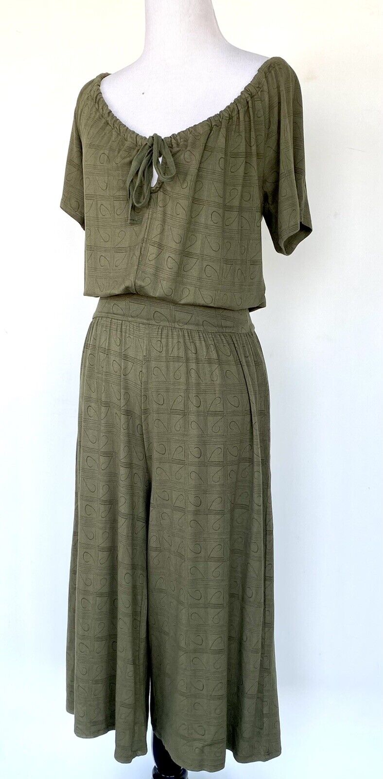 Sundance Felicity Jumpsuit Olive Green Retails $128 Price $64 NWT Size XS