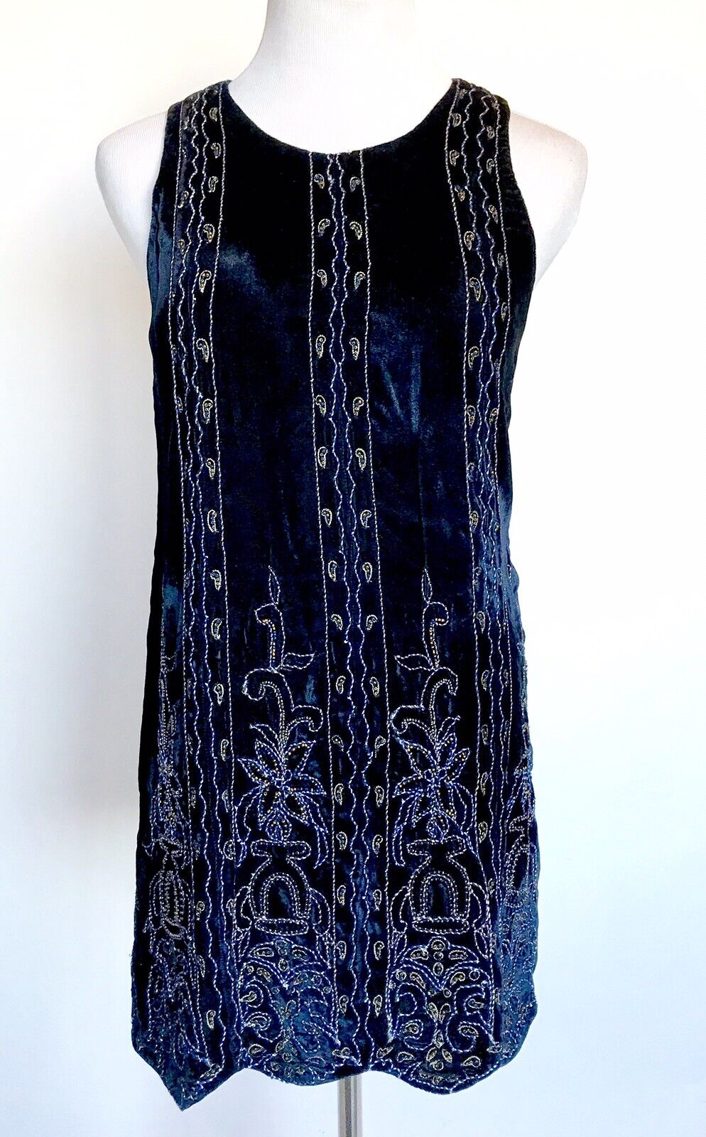 Haute Hippie Vintage Velvet Bead Dress Sz 4 Retail $695 Price $199 NWT Authentic