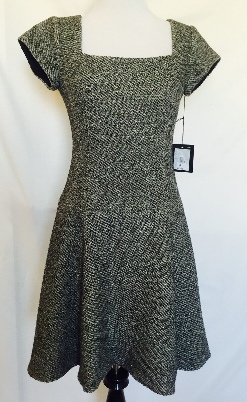 Nanette Lepore Gray Tweed Fitted  Dress NWT Size 0 Retail $478 Price $125