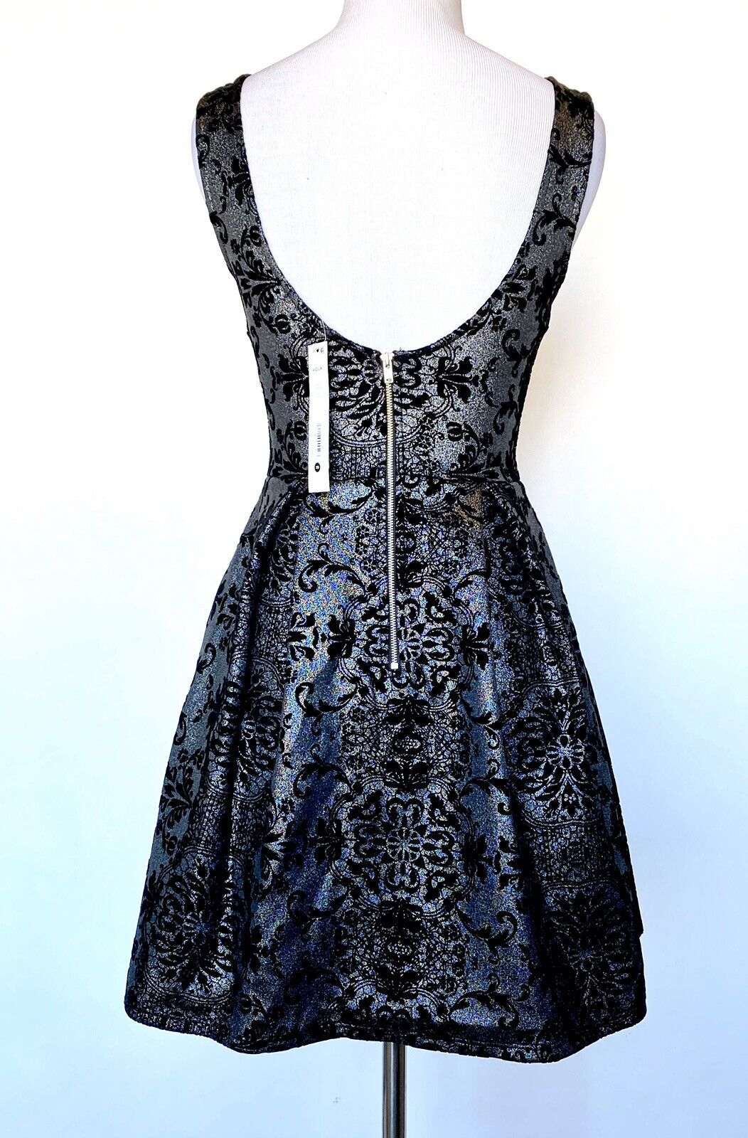 Aqua Black & Silver Velvet Floral Stretch Skater Dress XS Retail $88 Price $33