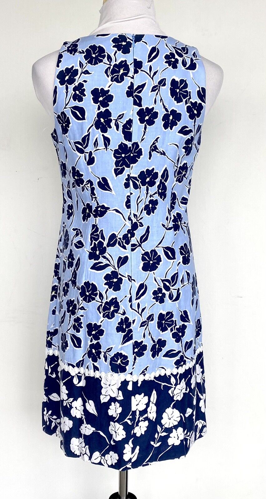 Eliza J  Linen Mix  Lace Front Shift  Dress NWT Retails $128 Price $69 Size 8
