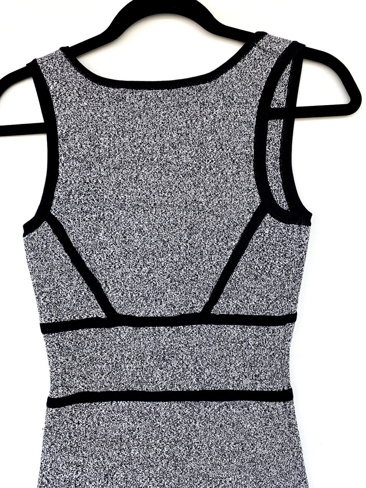 Prabal Gurang Dress Size XS Stretch Bodycon Floral Skirt. NWOT Price $59