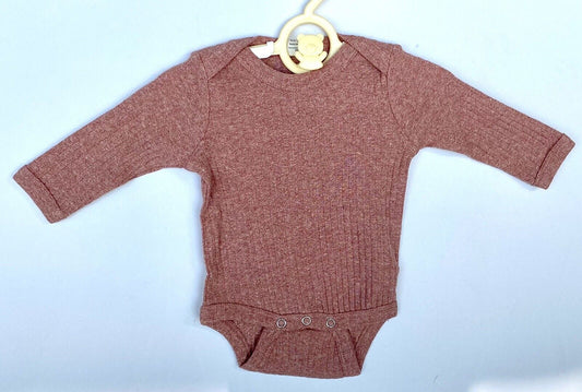 Kate Quinn Organic Cotton Bodysuit LS Cedar Rose Retail $24 Price $17 0-3 M