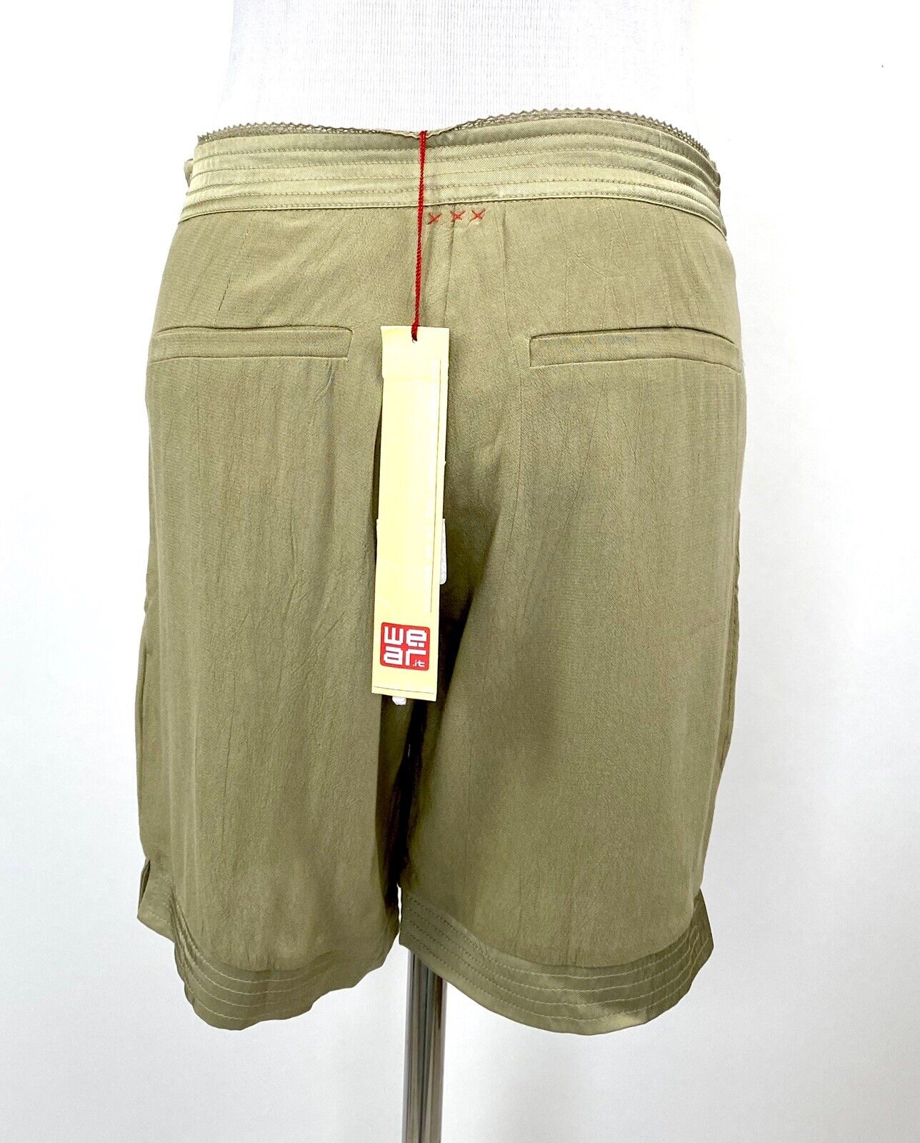 We-Ar Ethical Clothing Military Green Shorts Retail $128 Price $49 Sz XS NWT