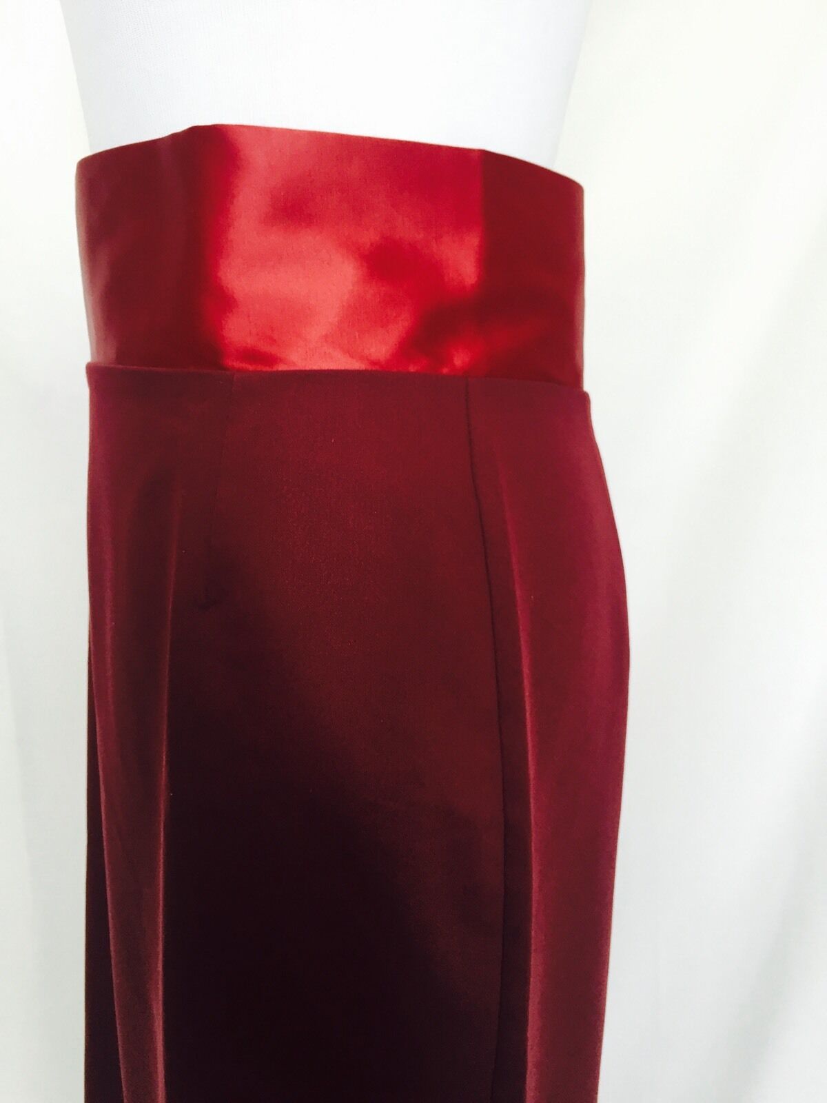 Figl Dark Red Skirt With Lighter Silky Waistband NWT  Size L Price $26