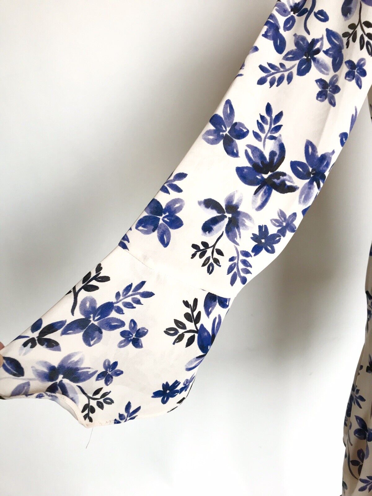 Parker Floral Flare Bell Sleeve Dress. NWT Size S. Retails $398 Price $139