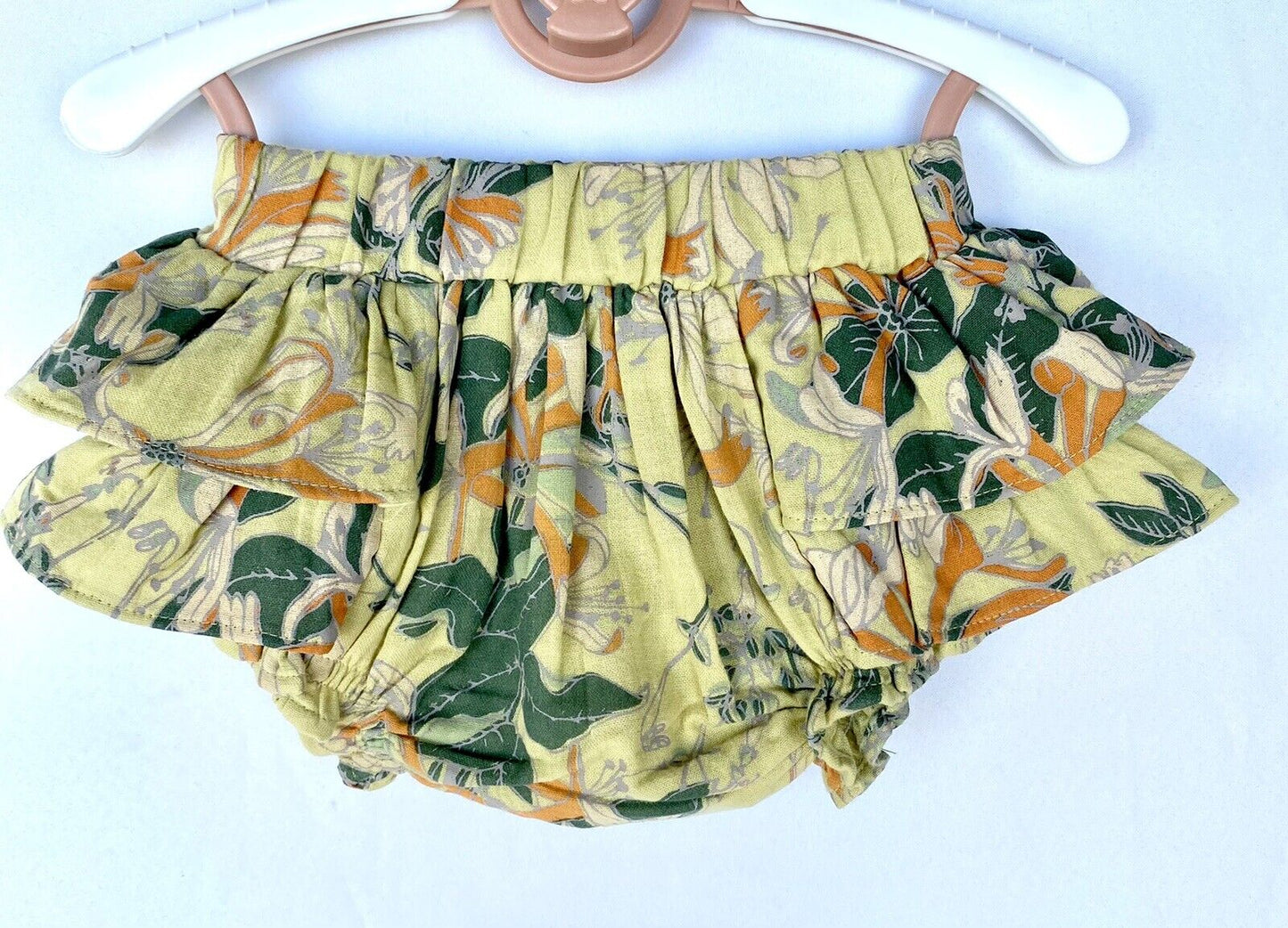 Kate Quinn 100% Organic Cotton Gauze Ruffle Bloomer Retail $28 Price $22 3-6 M