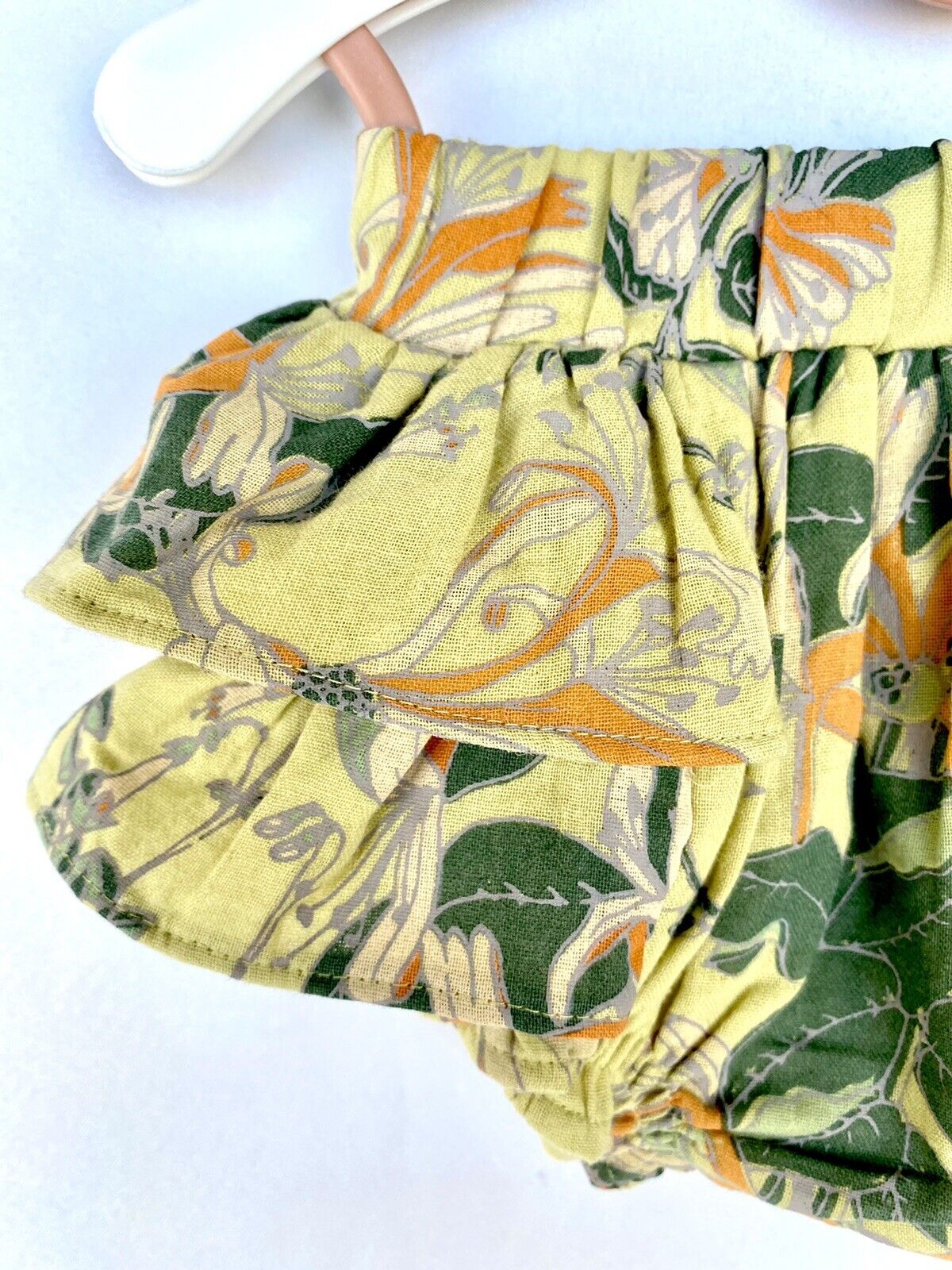 Kate Quinn 100% Organic Cotton Gauze Ruffle Bloomer Retail $28 Price $22 3-6 M