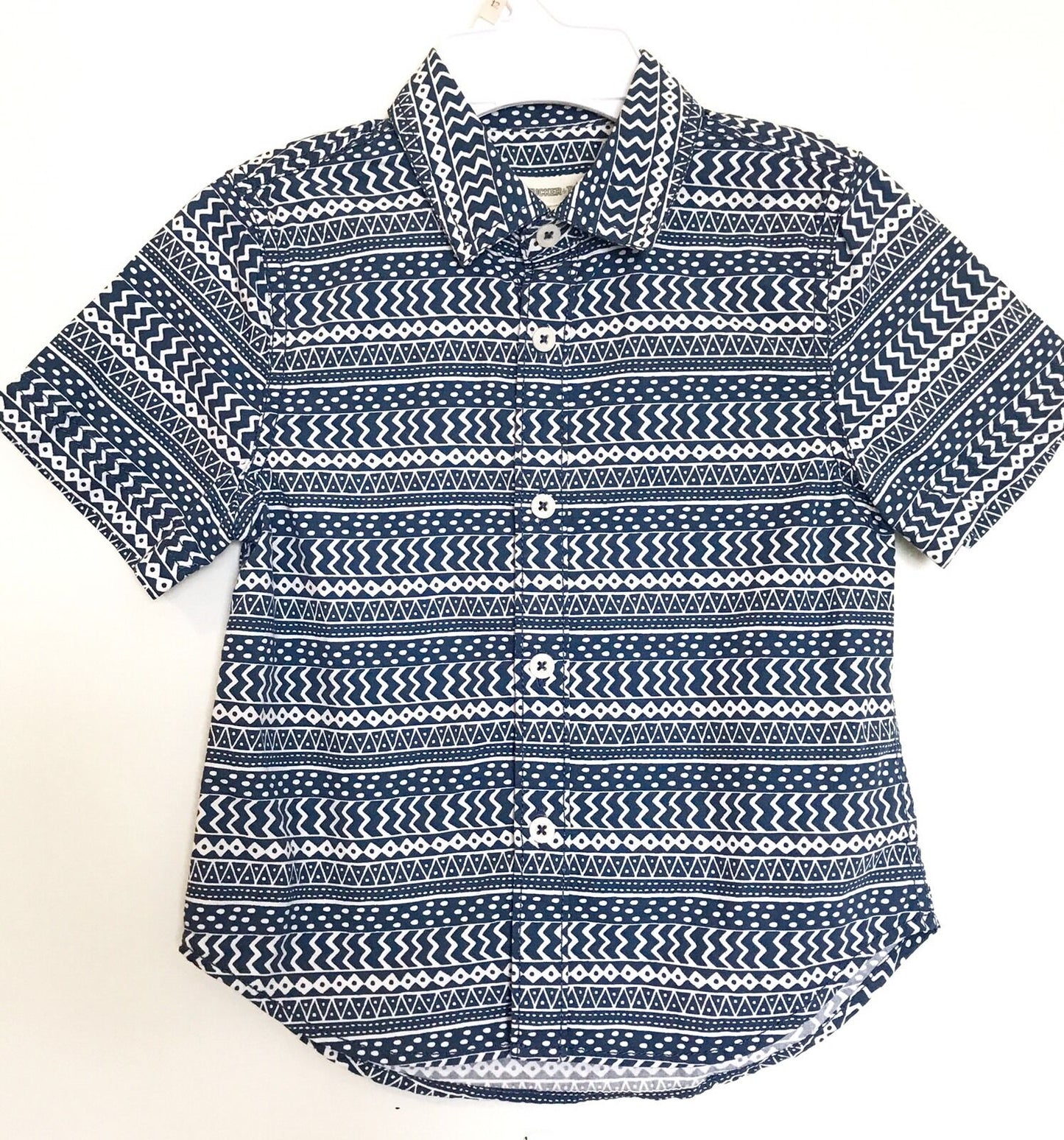 Tucker + Tate  Navy Blue Geo Stripe Shirt. NWT Retails $32 Price $23 Age 3