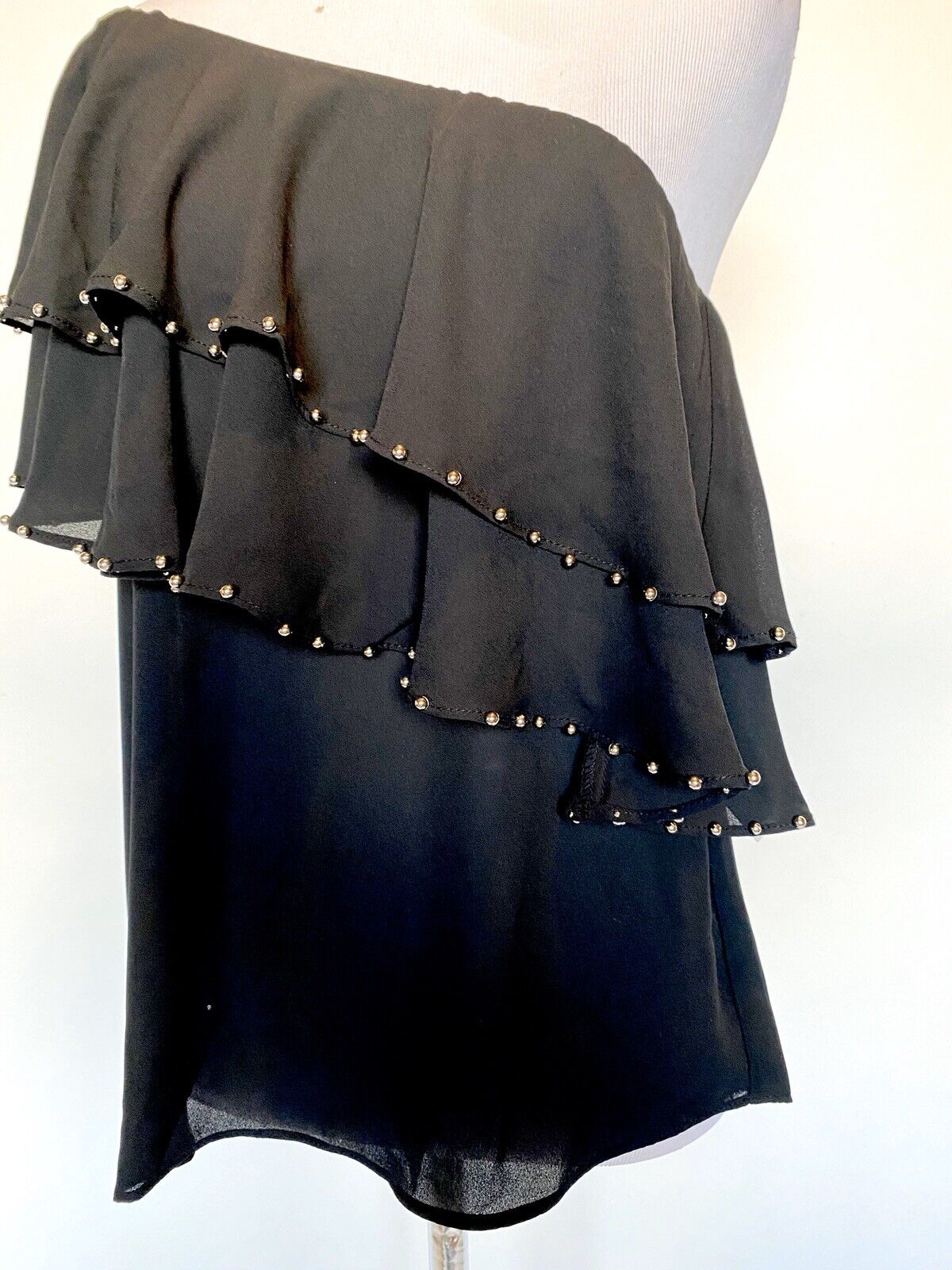 Black One Shoulder Chiffon Type Top Bead Edge. XS Retail $68 Price $22
