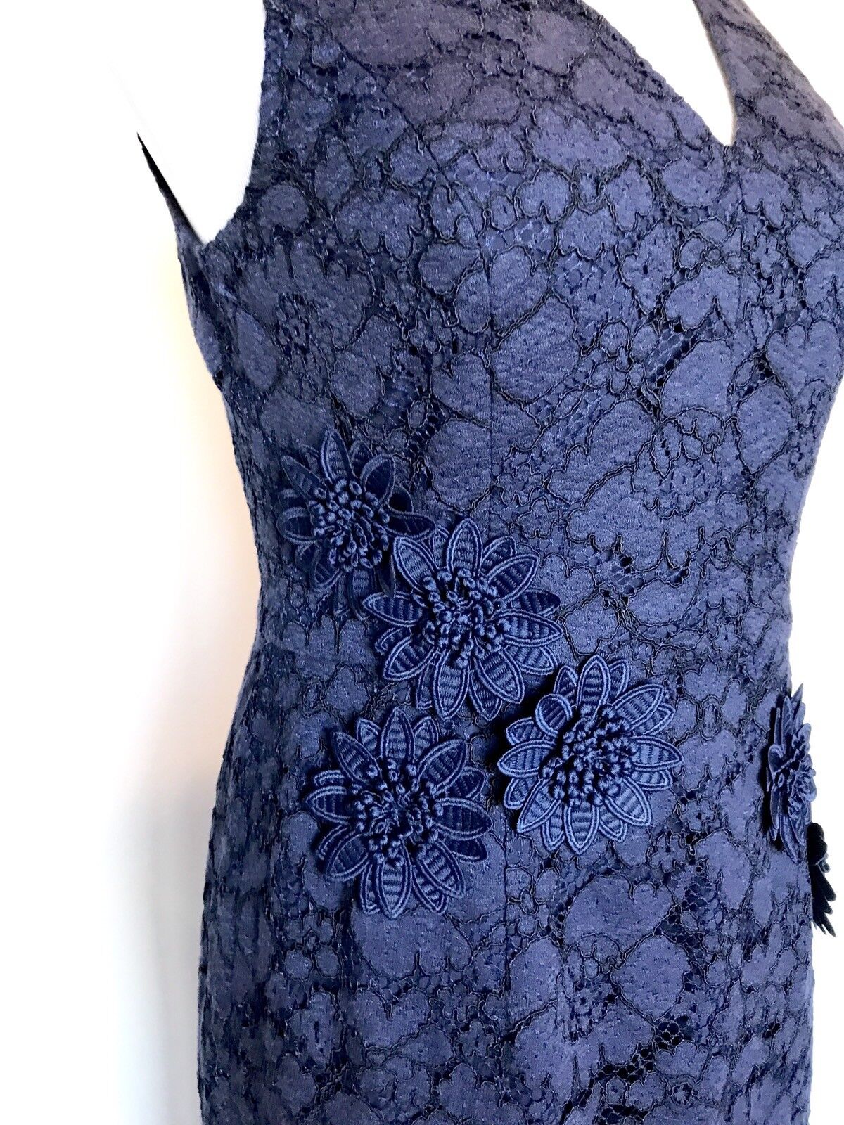 Maggy London Blue Lace Flower Appliqué Dress NWT Retails $178 Price $74 Size 8