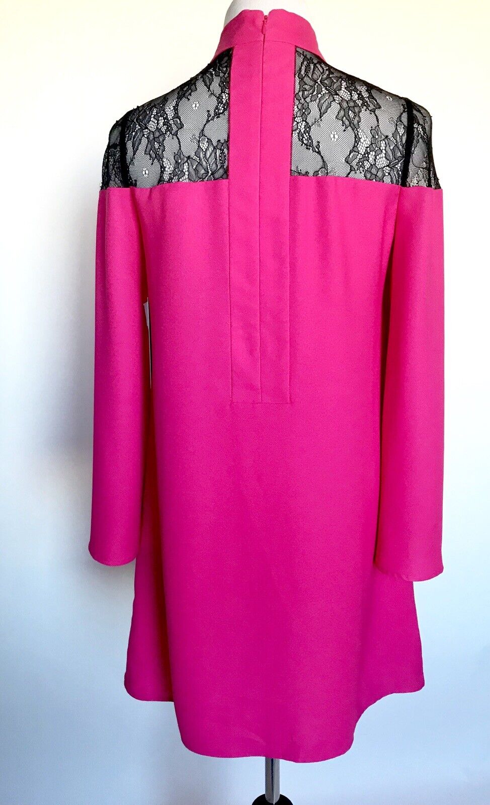 Nicole Miller  Black & Pink Lace Neck Dress NWT Retails $138 Price $45 Size 4