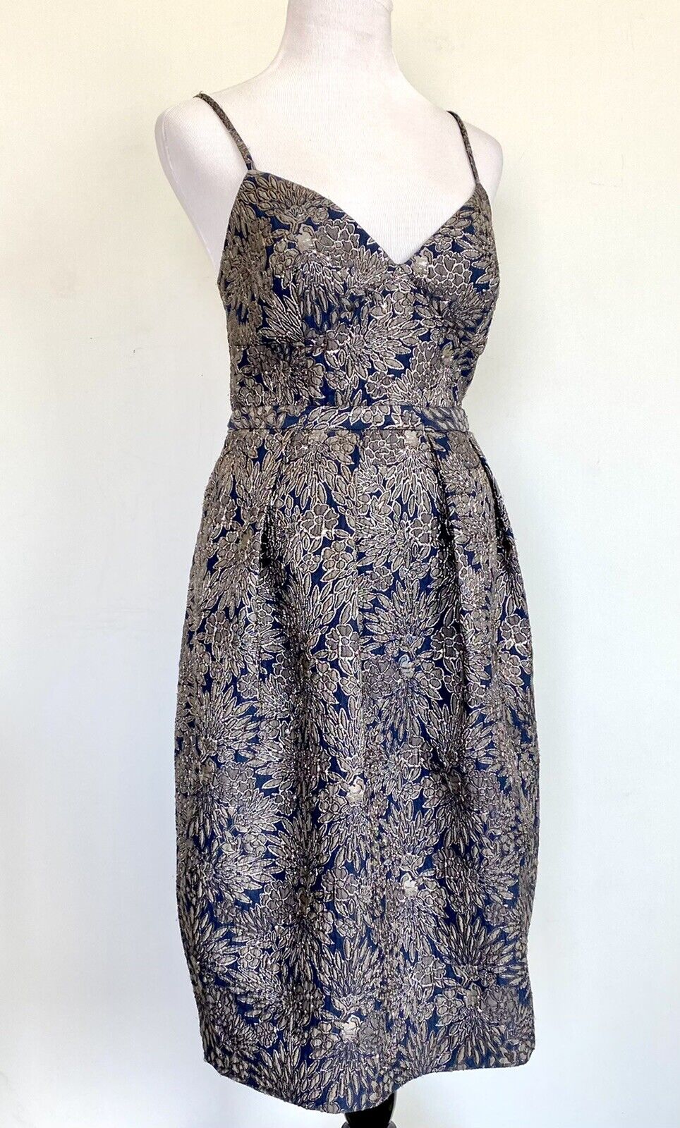 Laundry Metallic Gold Thread Floral Formal Cocktail Dress NWT Price $88 Size 8