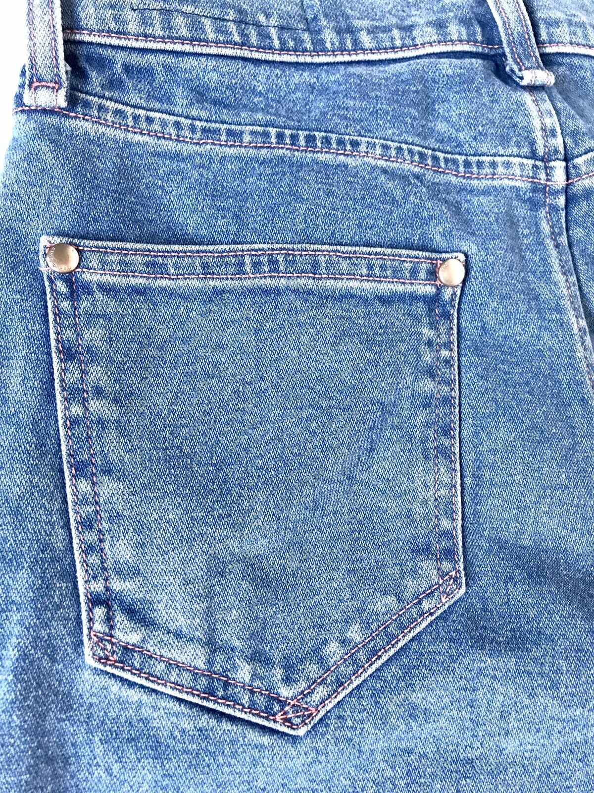 Rag & Bone Broken Mara Vintage Cigarette Jeans. 27 Retail $250 Price $98 NWT