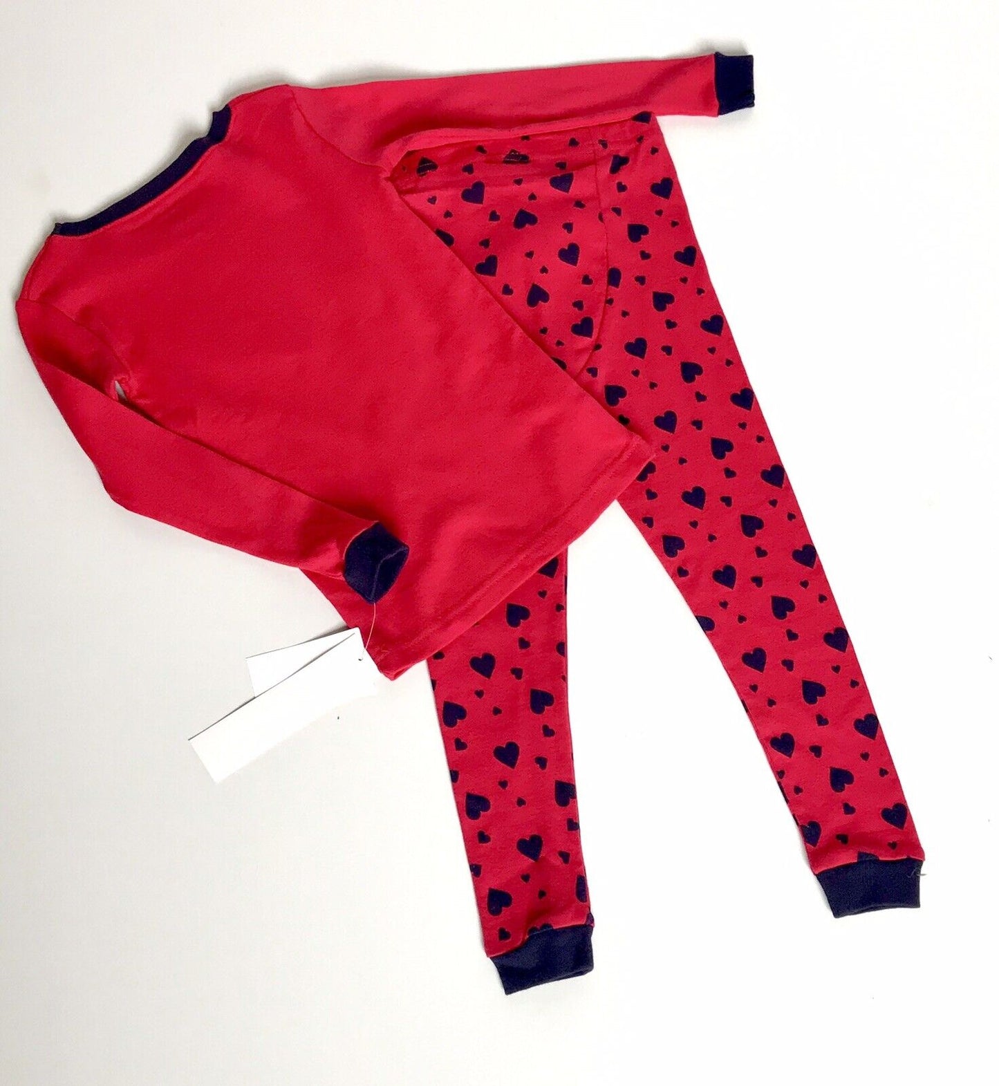 Leveret Appliqué Heart Red PJ’s Age 4 Price $18 NWT