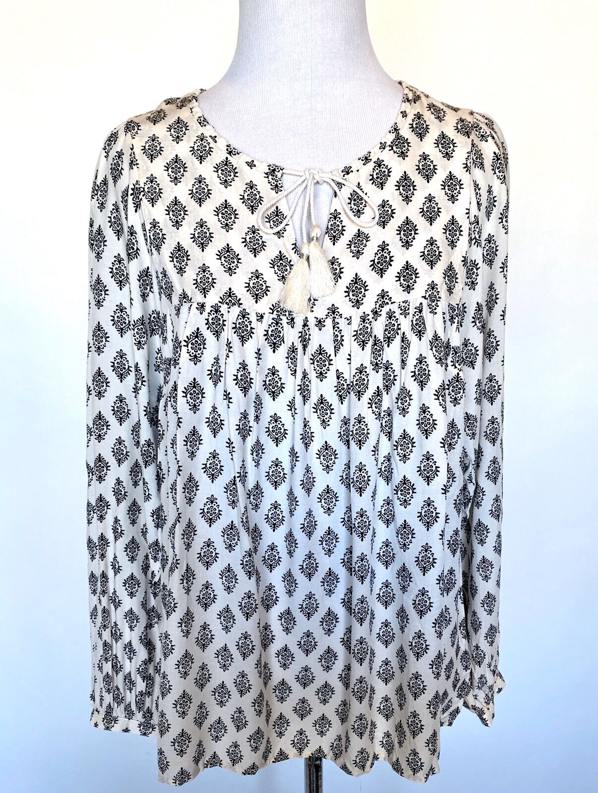 Beltaine Ivory & Black Tassel Peasant Boho Blouse Retail $118 Price $29 XS NWT