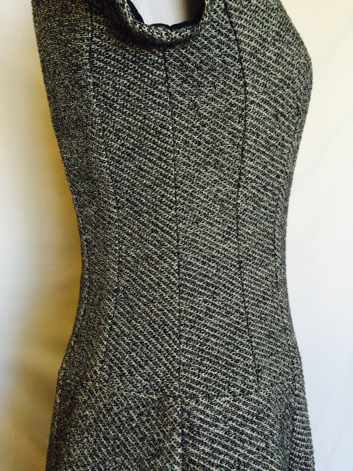 Nanette Lepore Gray Tweed Fitted  Dress NWT Size 0 Retail $478 Price $125