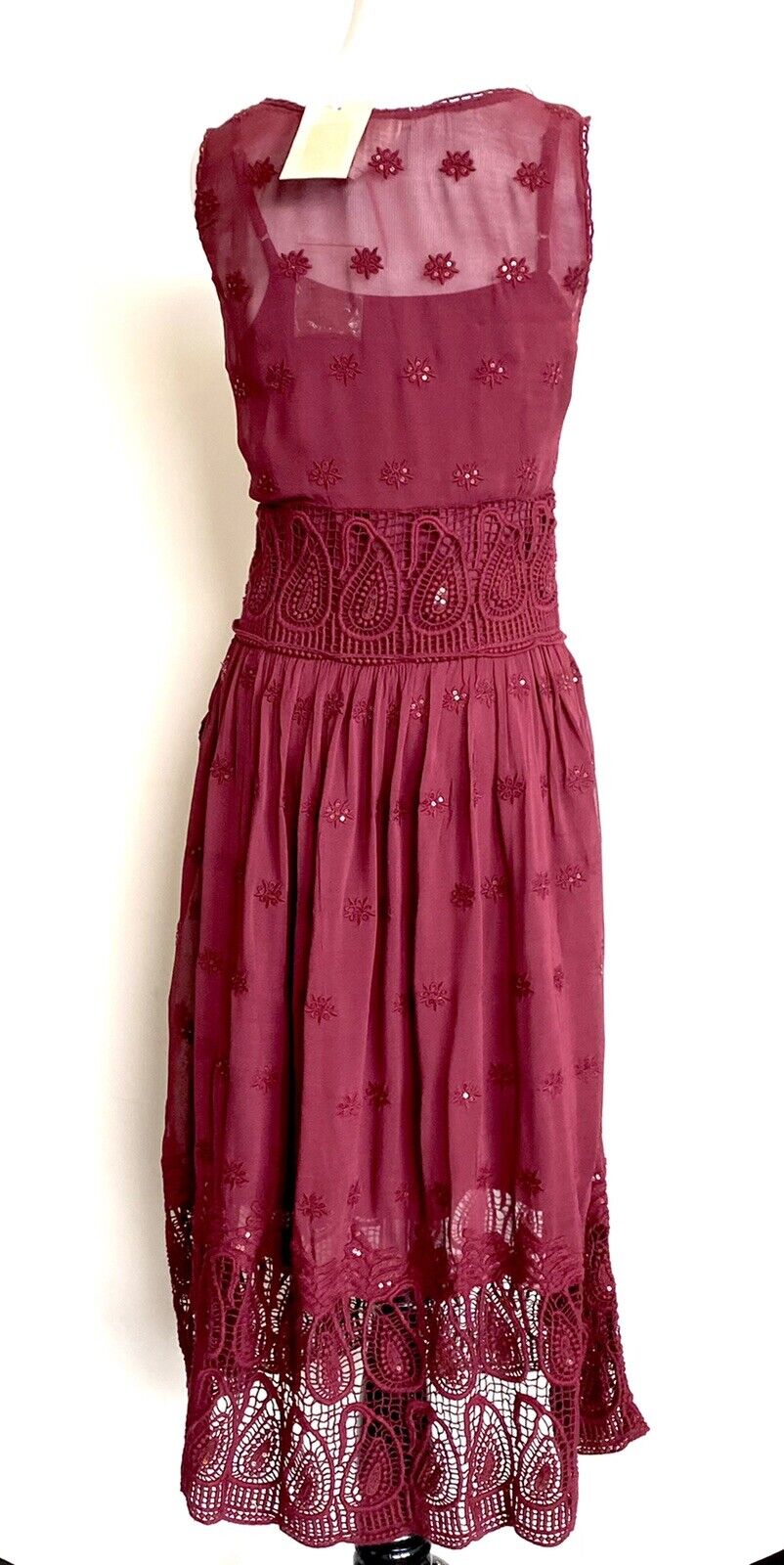 Sundance Love Forever Crochet Lace Dress Retail $178 Price $59 Size 2