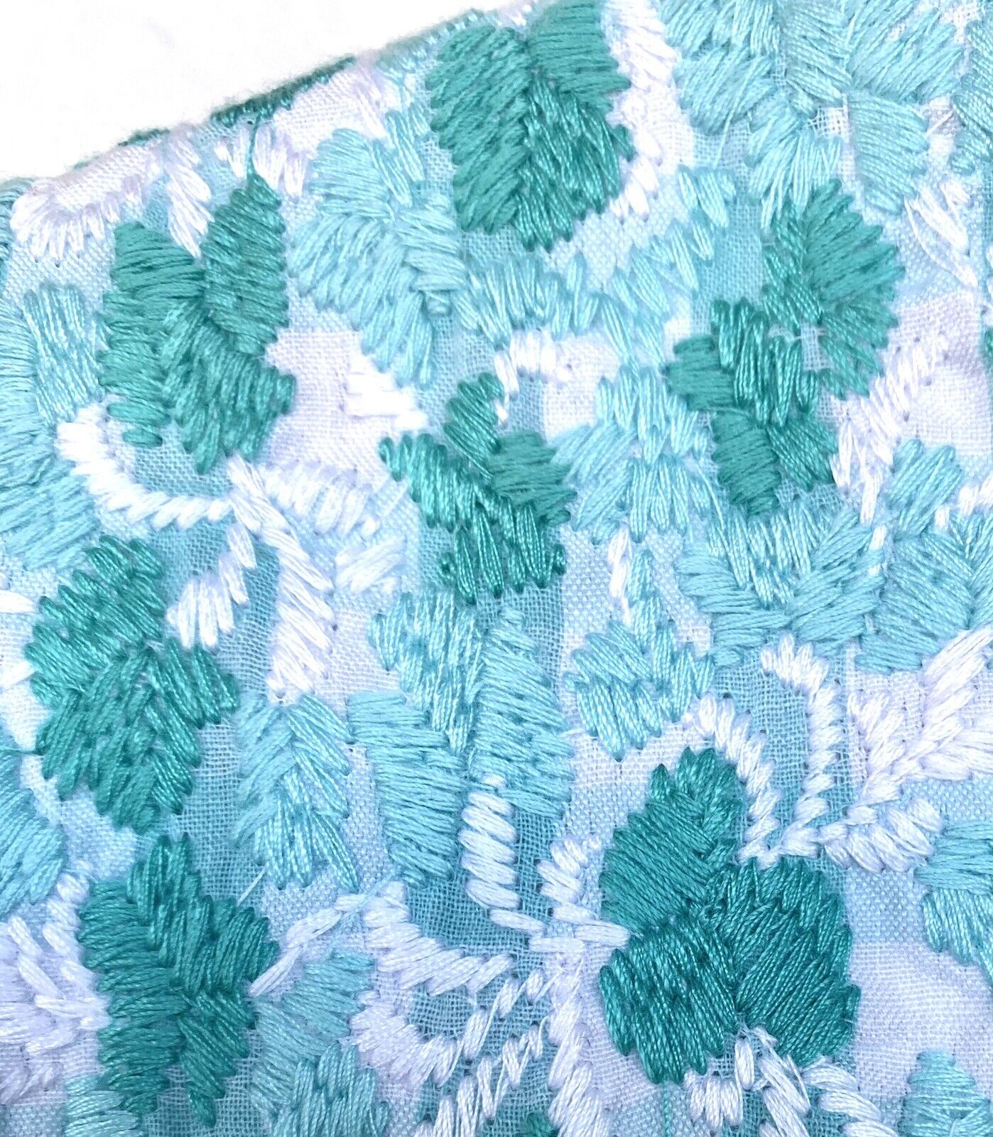 J Marie embroidered Savannah Dress 2T Retail $92 Price $49 Mint Gingham