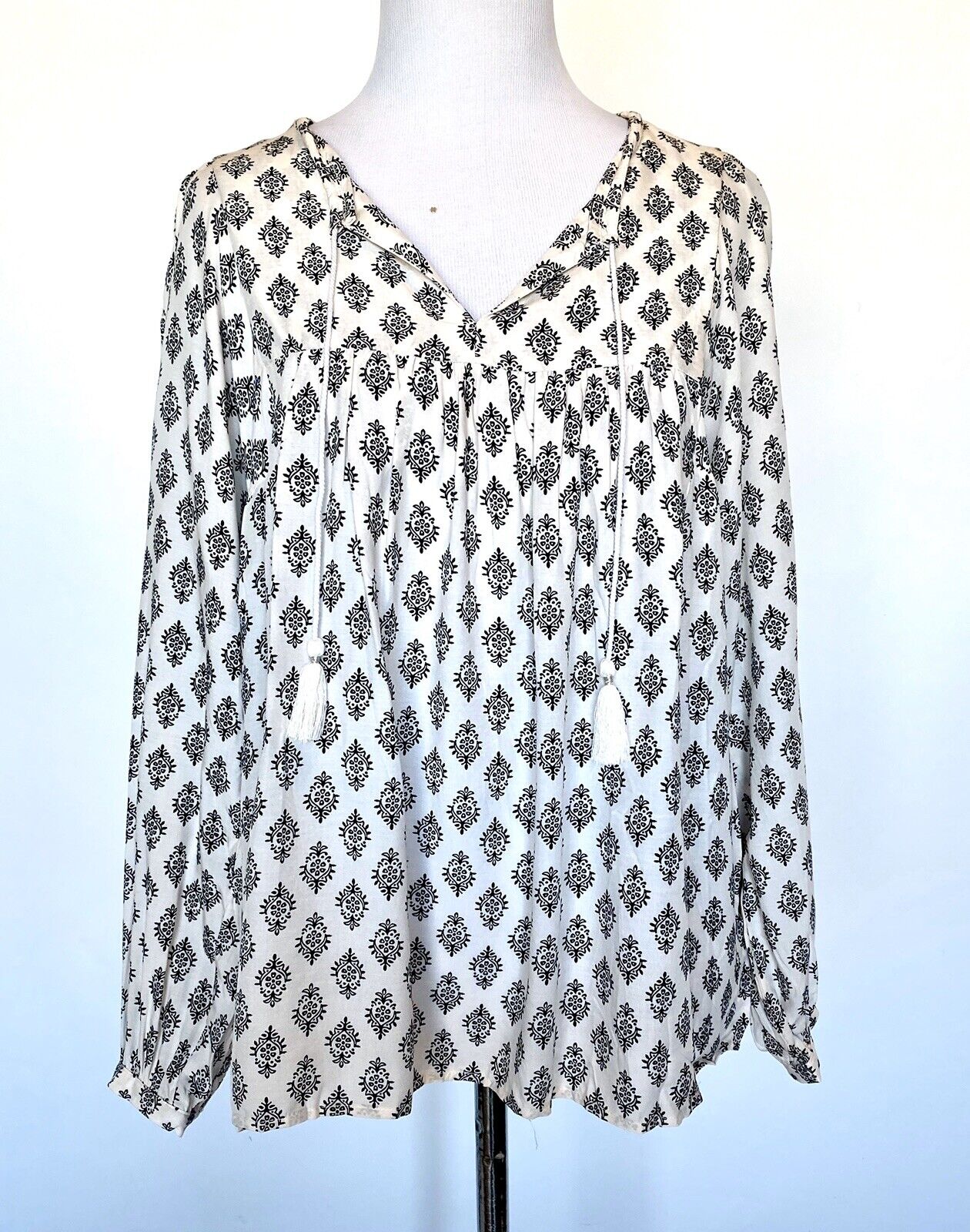 Beltaine Ivory & Black Tassel Peasant Boho Blouse Retail $118 Price $29 XS NWT