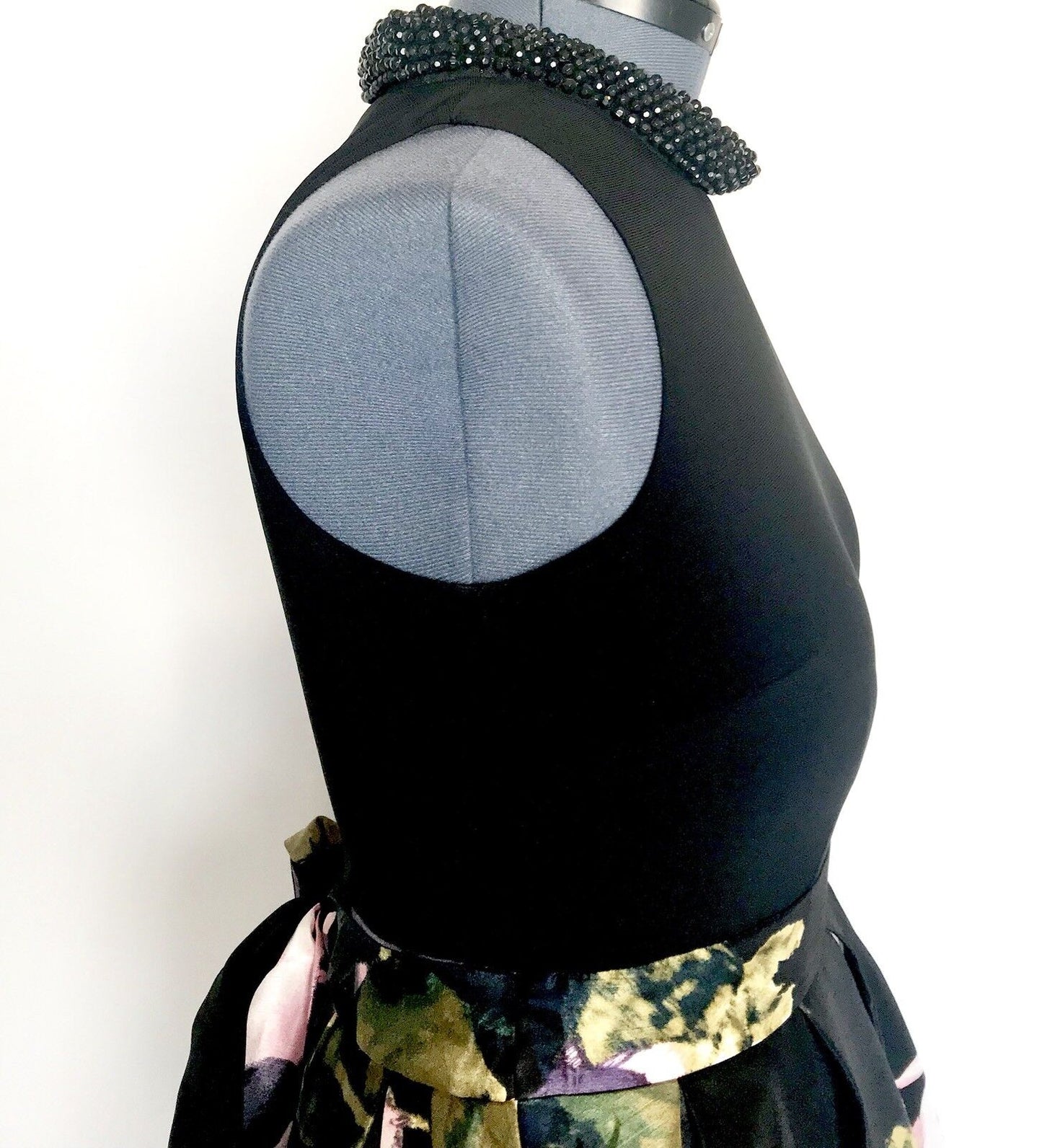 SNLY Black Bead Neck Gown. Floral Skirt. NWT Price $78 Size 10