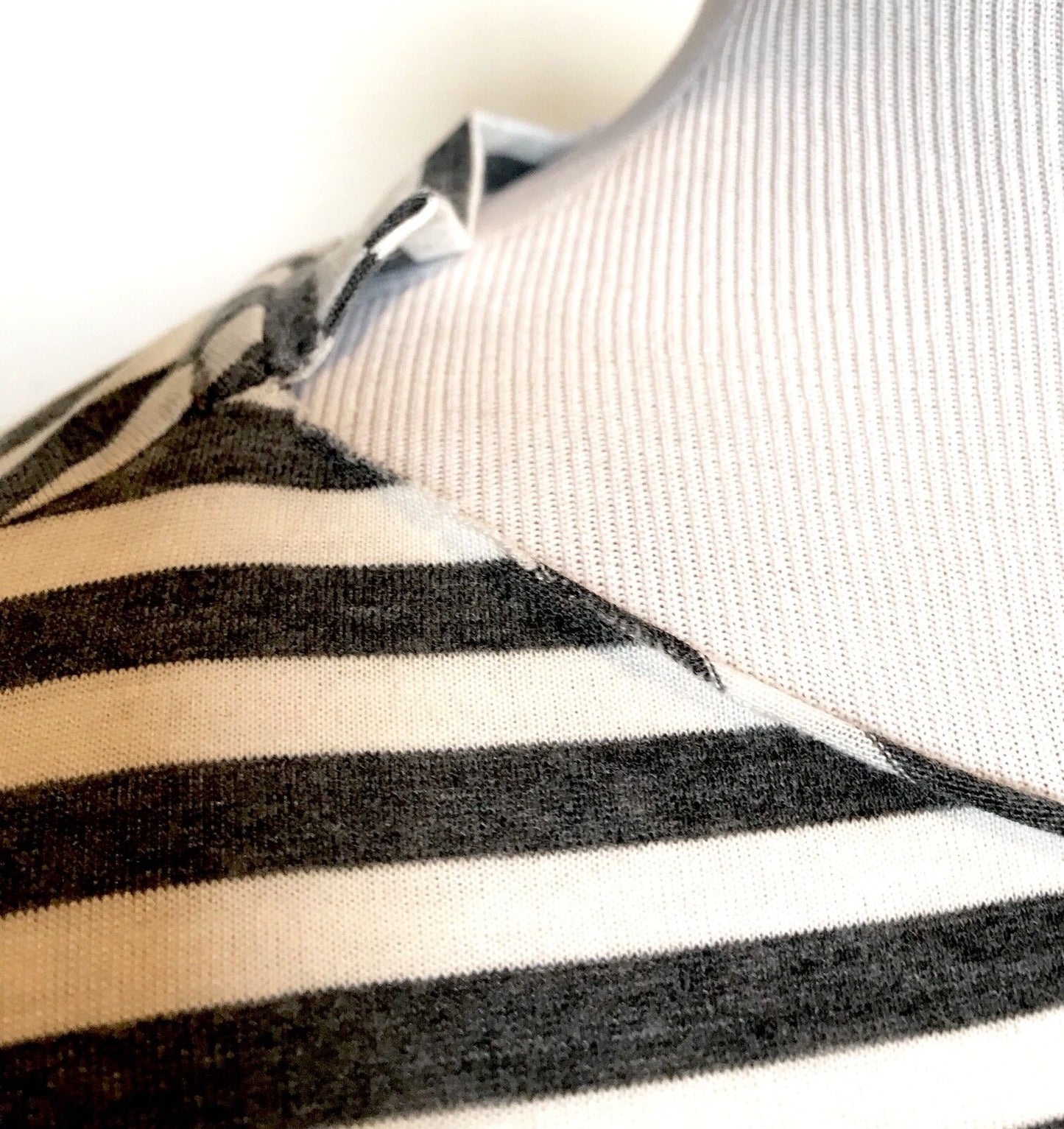 AllSaints Pina Stripe Slouch Top NWT Retail $65 Price $55 Size XS Black/ Chalk