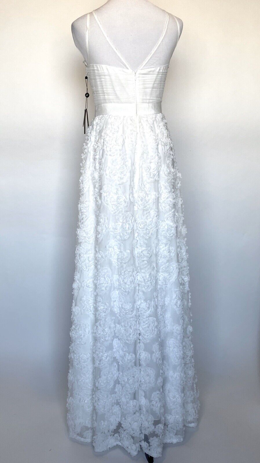 Adrianna Papell White Mesh Neck Wedding Dress NWT Size 6 Retails $299 Price $175