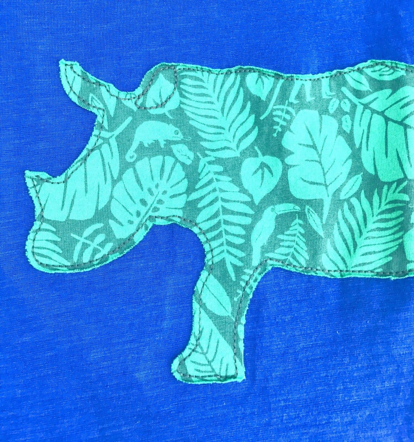 Mini Boden Rhino Appliqué Tee. 2-3 Years Retail $29 Price $22 NWT