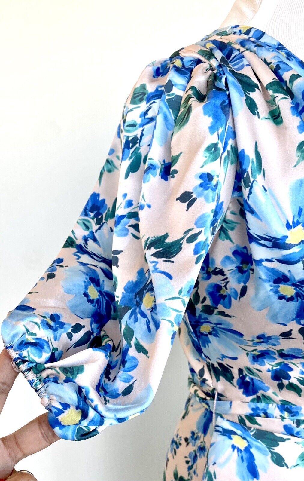 Alexia Admor Satin Pink Blue Wrap Dress Retail $245 Price $99 Size NWT