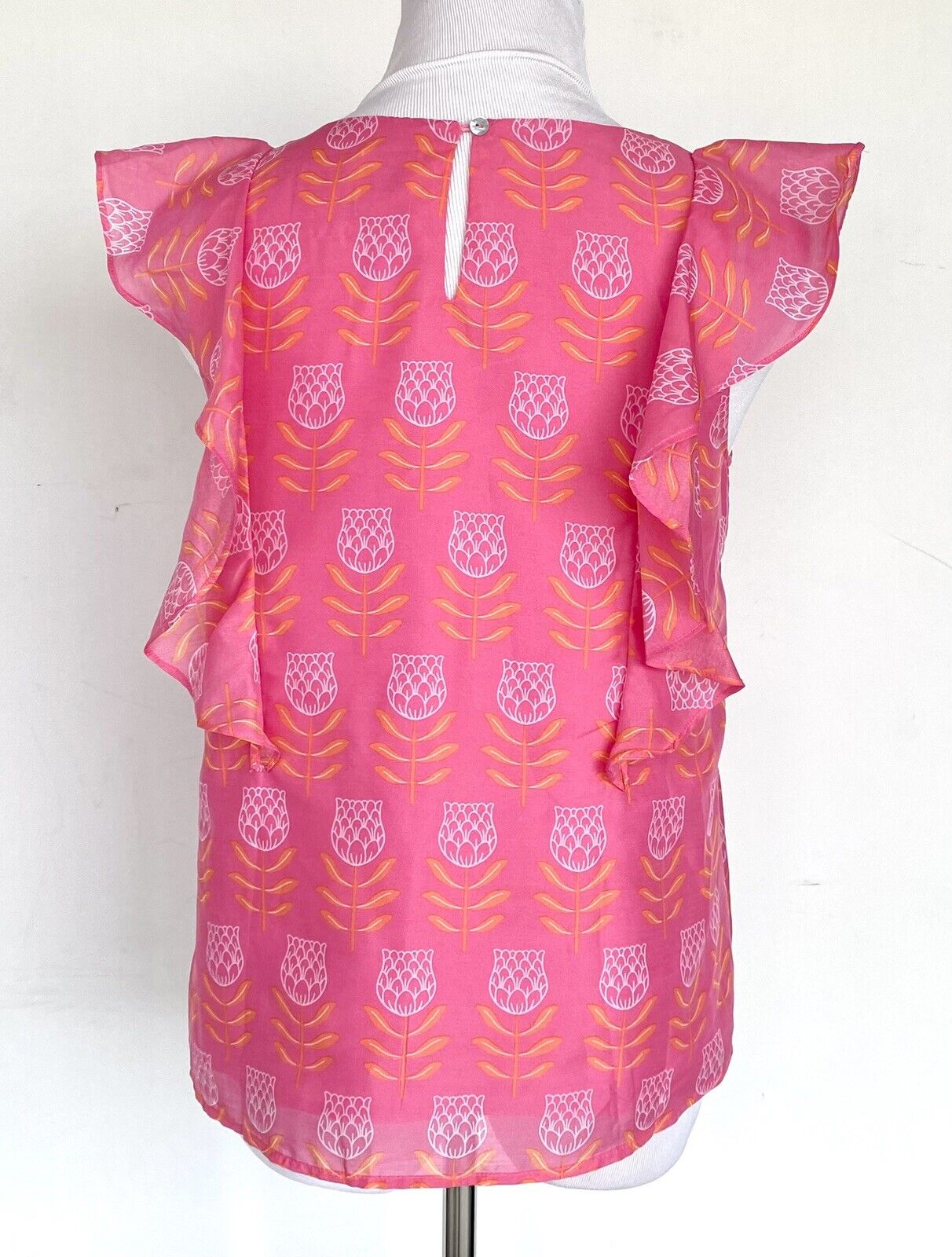 J Marie Maeve Flutter Sleeve Ruffle Top size S Retail $84 Price $55 Pink