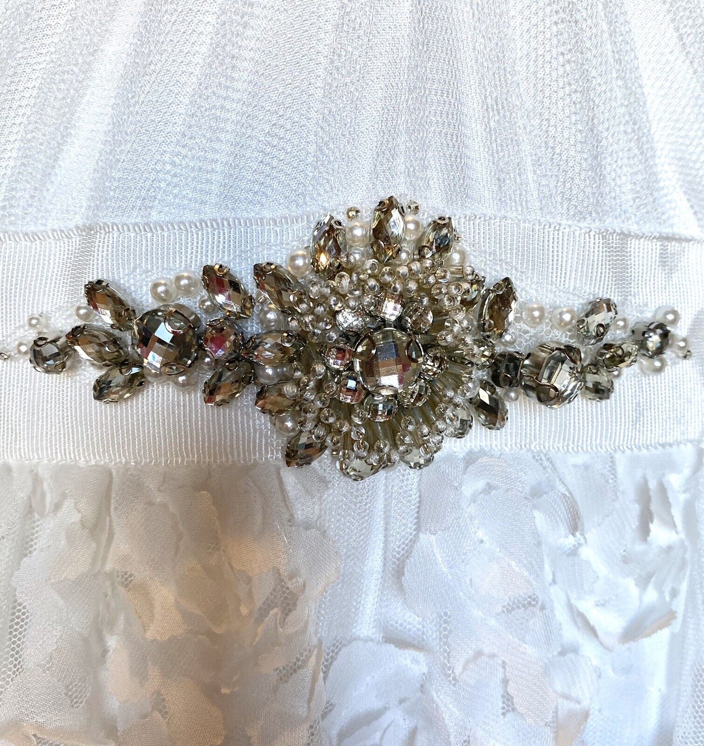 Adrianna Papell White Mesh Neck Wedding Dress NWT Size 6 Retails $299 Price $175