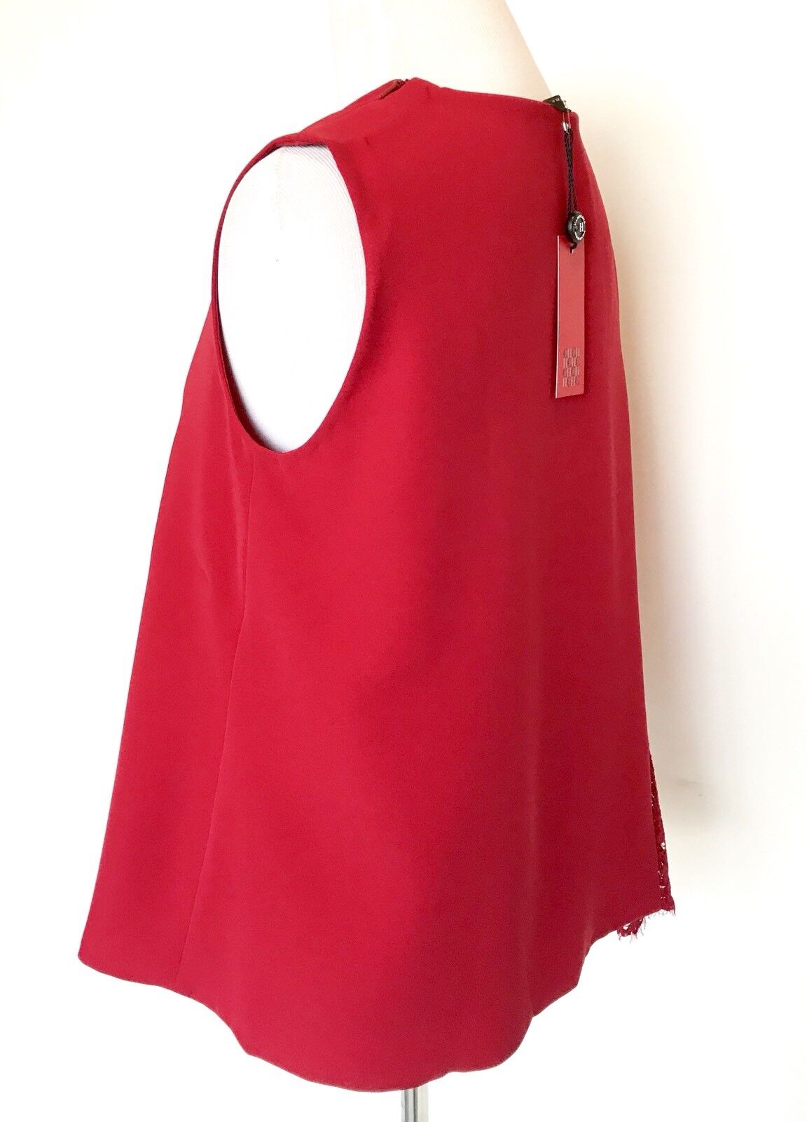 Carolina Herrera Red Lace Panel Swing Top. NWT Retail $325 Price $156 Size 2