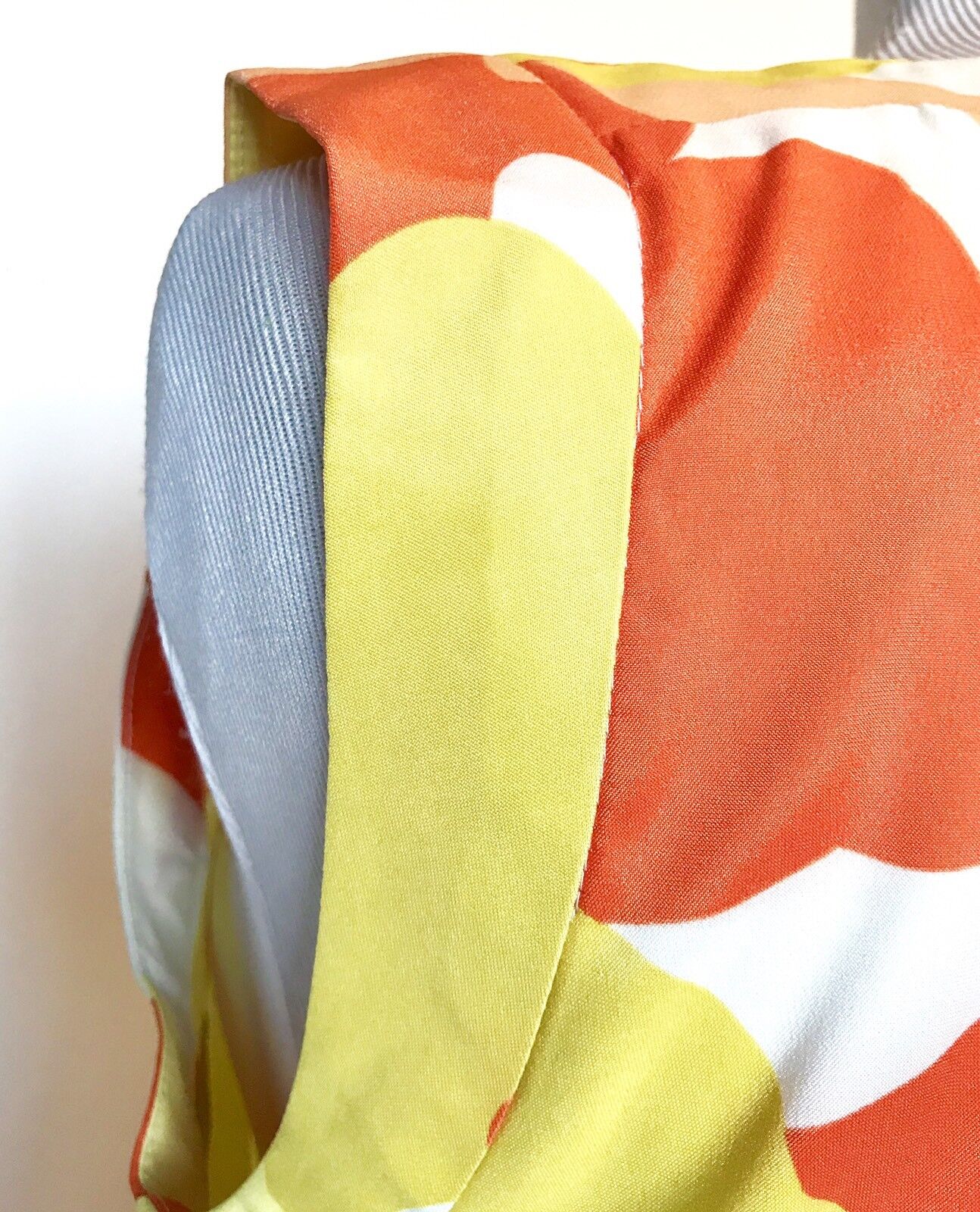 Vertigo Sleeveless Abstract Shift Dress Yellow/Orange. Retail $220 Price $78 NWT