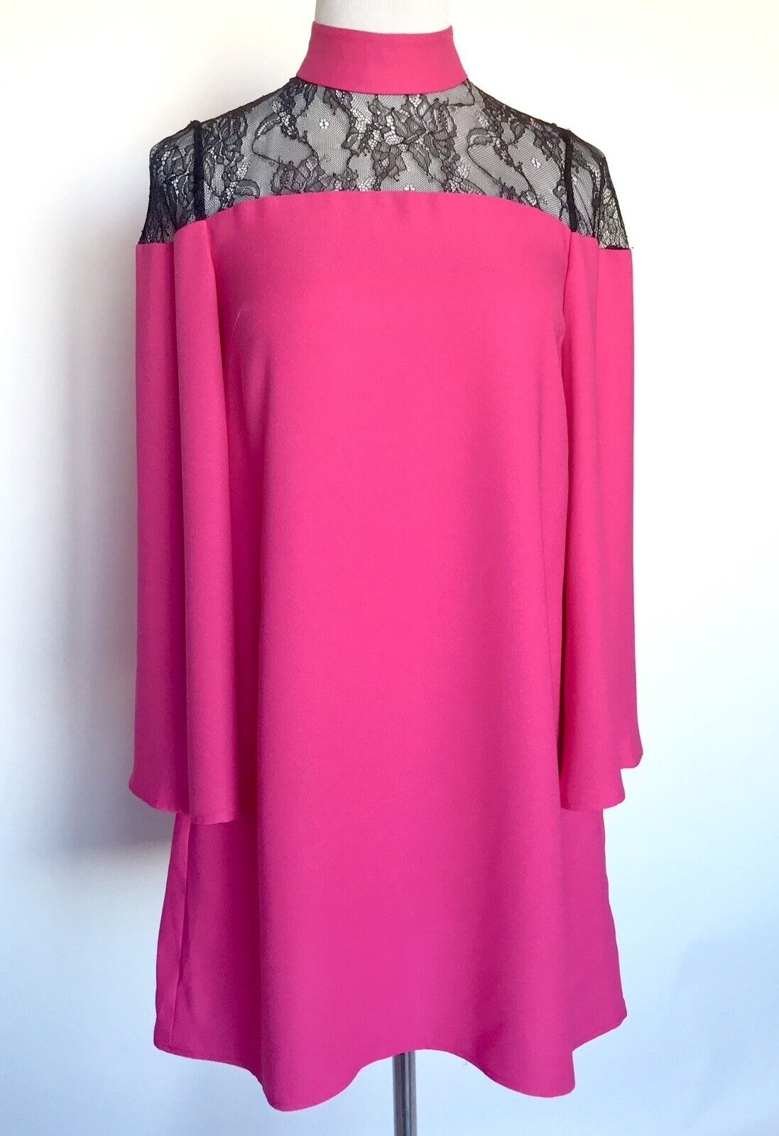 Nicole Miller  Black & Pink Lace Neck Dress NWT Retails $138 Price $45 Size 4