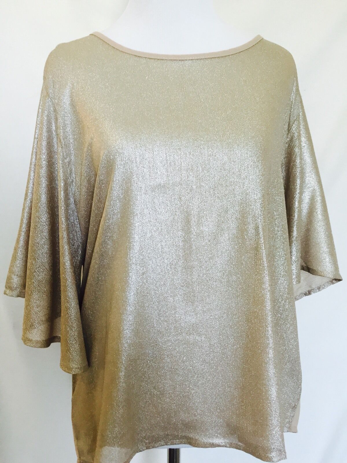 TAVI WOMEN'S GOLD SPARKLE  TOP NWOT SIZE M. $38 Flutter Sleeve