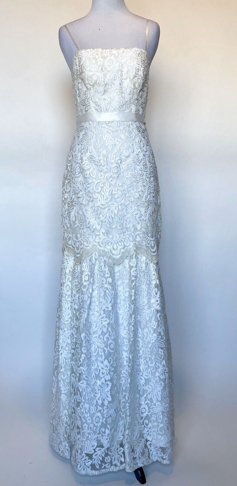 Adrianna Papell Ivory Sequin  Wedding Dress NWT Size 2 Retails $399 Price $189