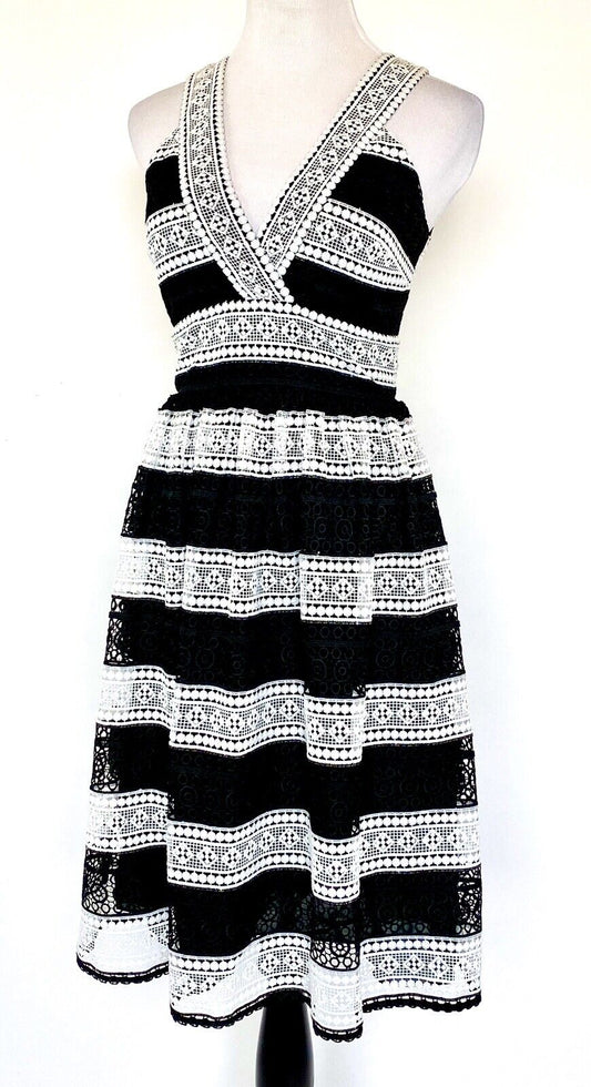 Kate Spade Black & Ivory Crochet Lace Dress. NWT Retail $478 Price $165 Size 2