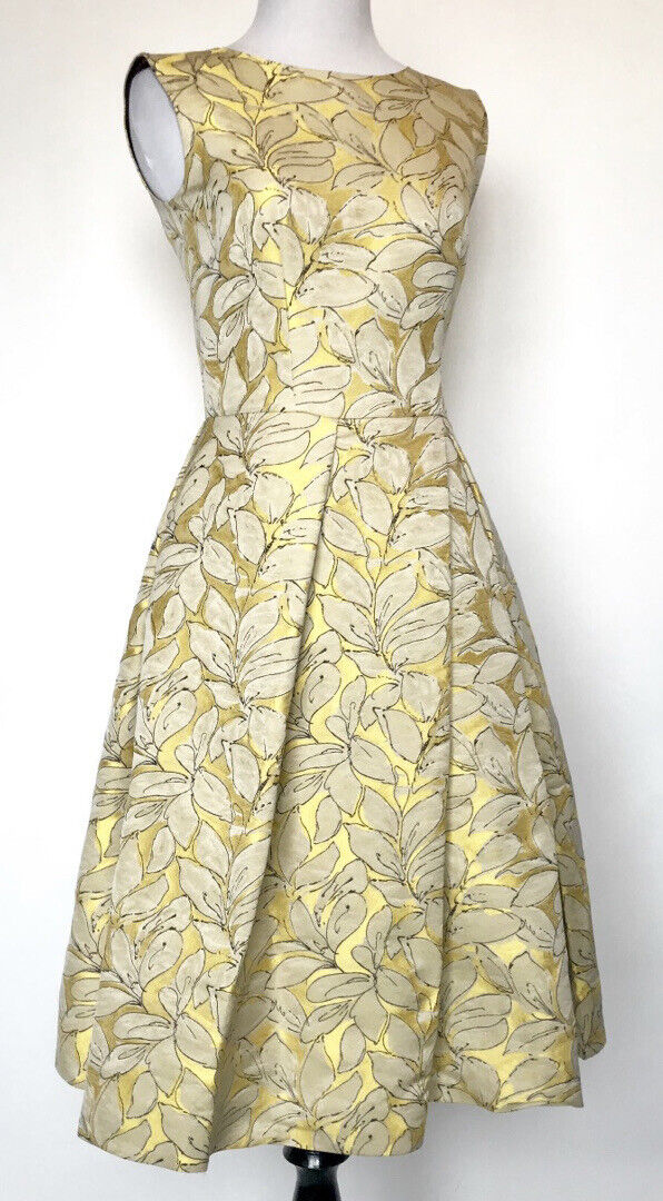 Carolina Herrera Gold Formal Floral Dress Retail $960 NWT Price $469 Size 2