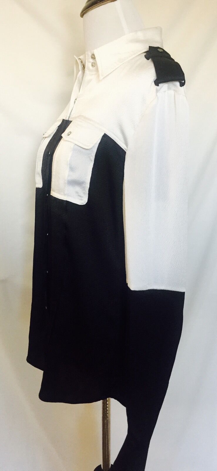 L.A.M.B Gwen Stefani Silk White & Black Shirt Size 4 NWT Price $88