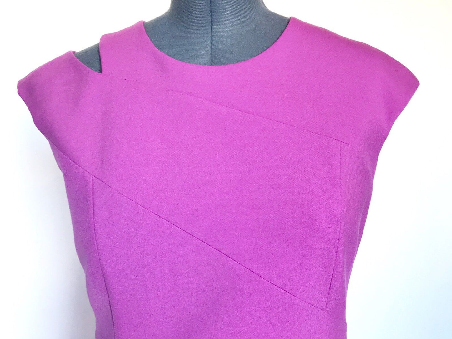 BOSS Hugo Boss Danouk Purple Cutout Sheath Dress Retail $575 Price $225 Size 10