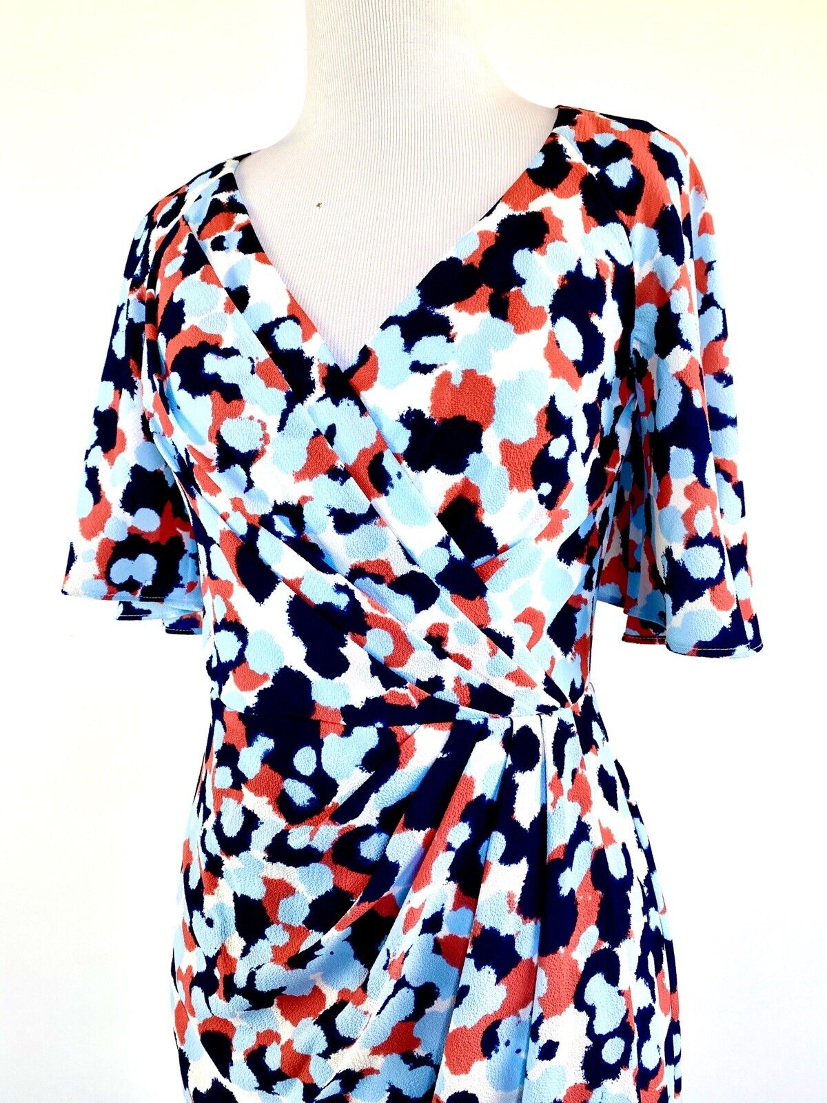 Maggy London Wrap Sheath Dress NWT Retail $128 Price $69 Size 0 Coral White Blue