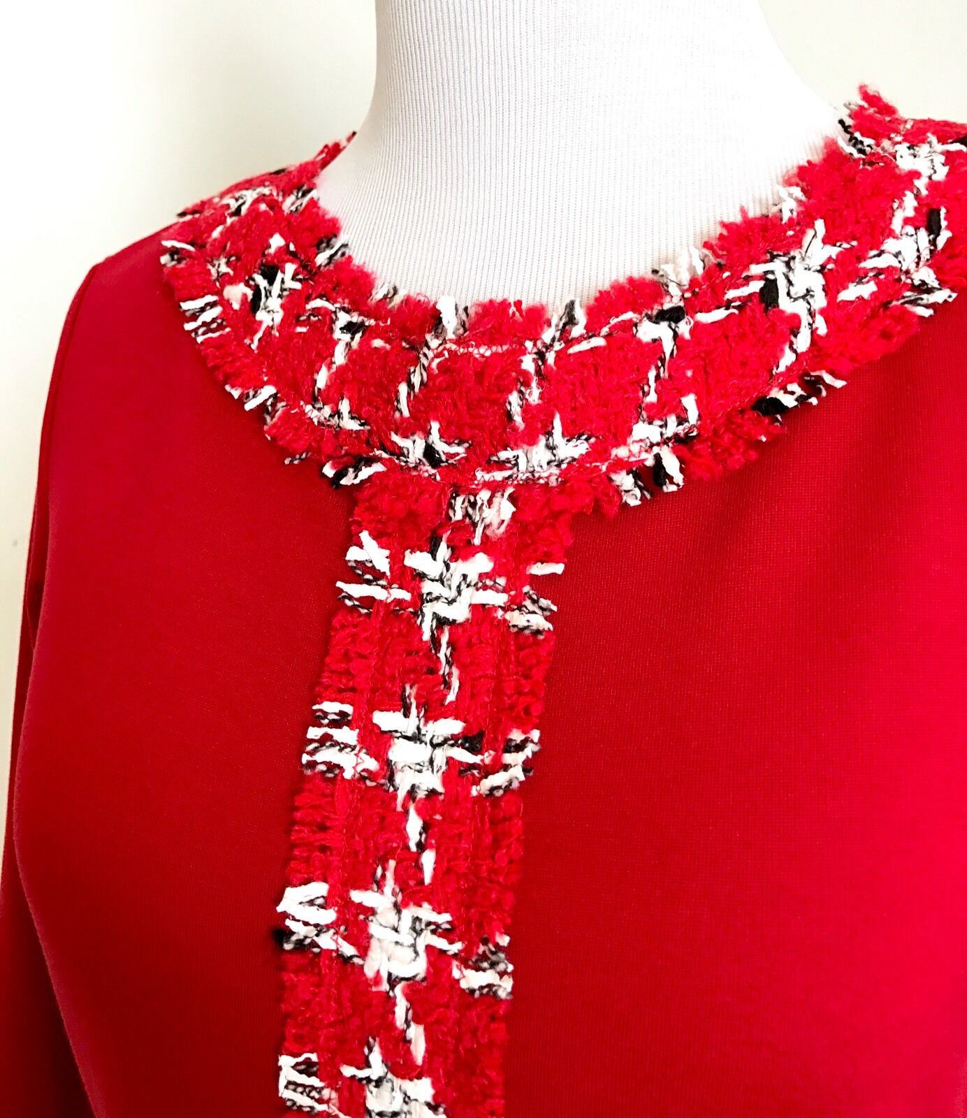 Carolina Herrera Red Dress With Wool Trim Retails $385 NWT Price $178 Size XS