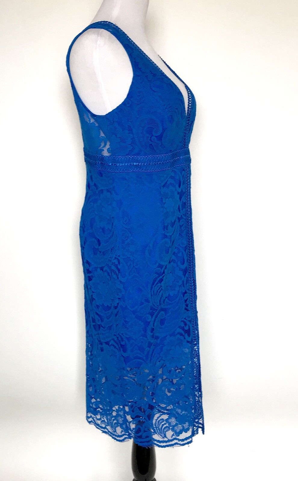 Bardot Estelle Blue Lace Dress. Size 10 Retails $199 Price $68 NWT
