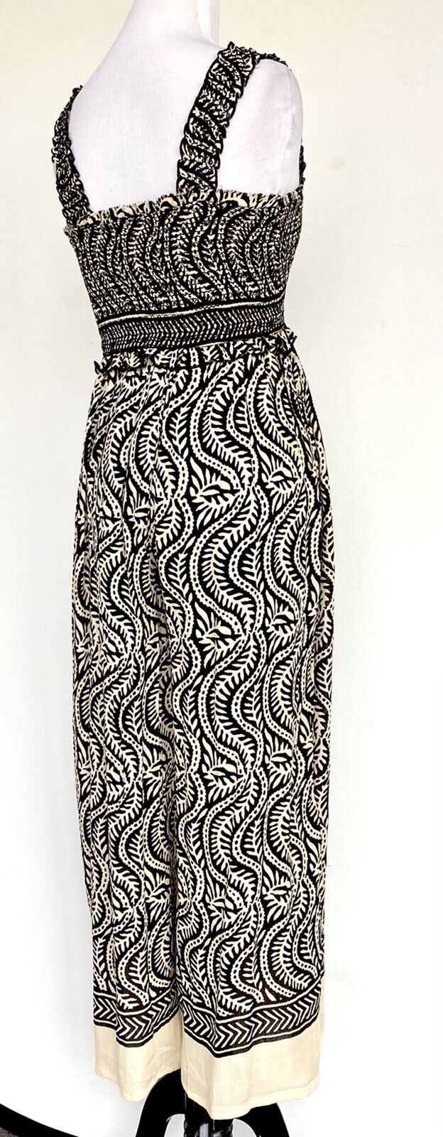 Urban Outfitters Nude & Black Smocked Jumpsuit $79 NWT Size XS Olive Leaf Print