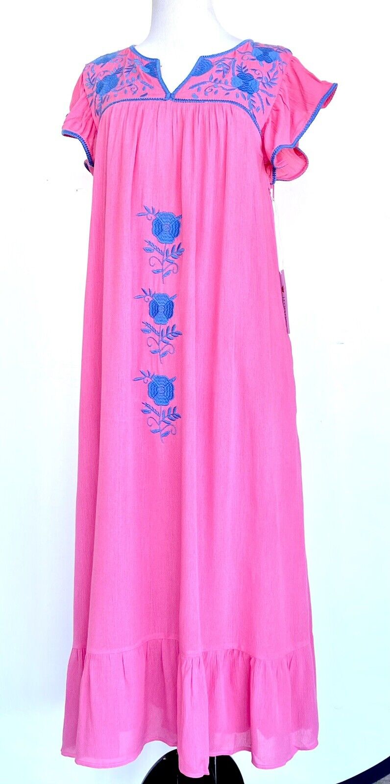 NWT J Marie embroidered Pink & Blue maxi Dress M Retail  $118 Price $69